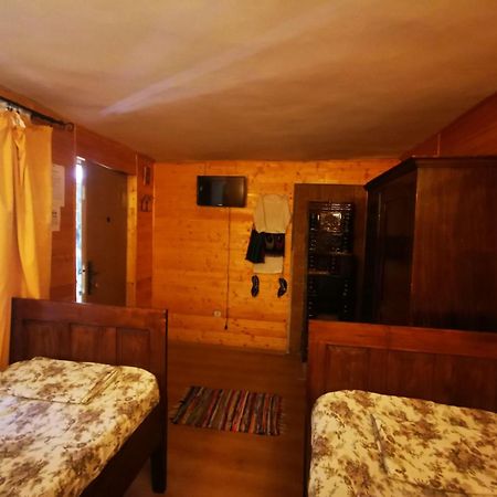 Casa De Oaspeti Dunarea La Cazane Дубова Экстерьер фото