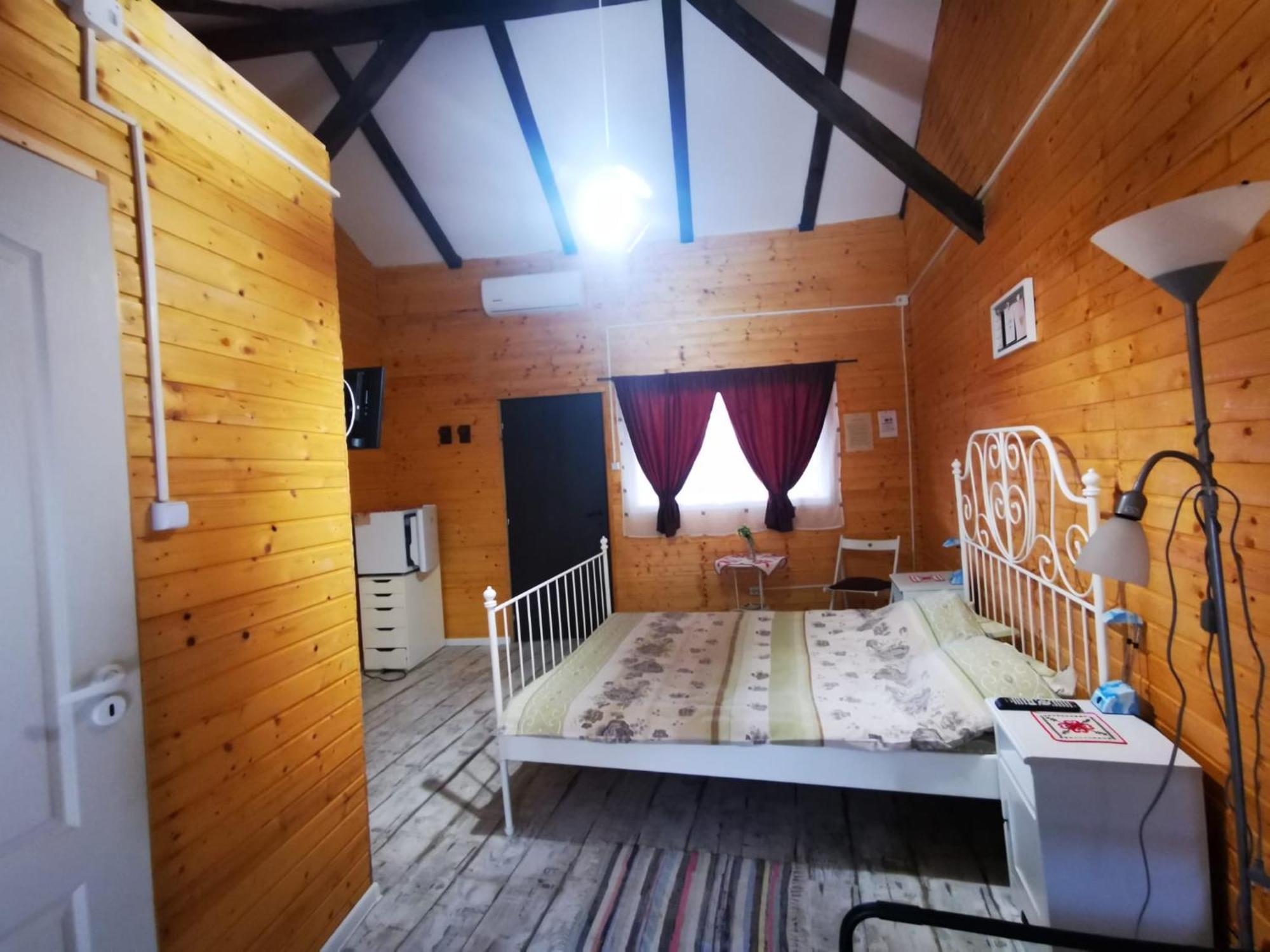 Casa De Oaspeti Dunarea La Cazane Дубова Экстерьер фото